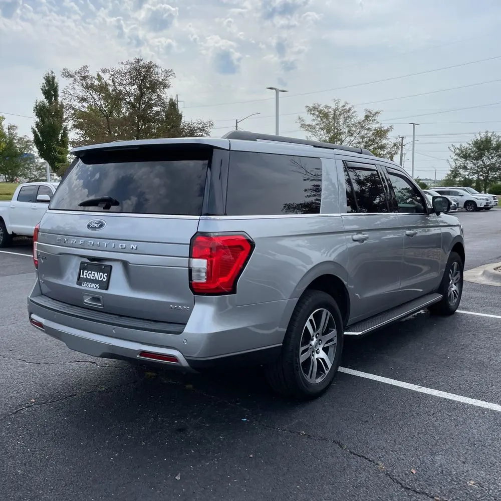 2022 Ford Expedition Max XLT