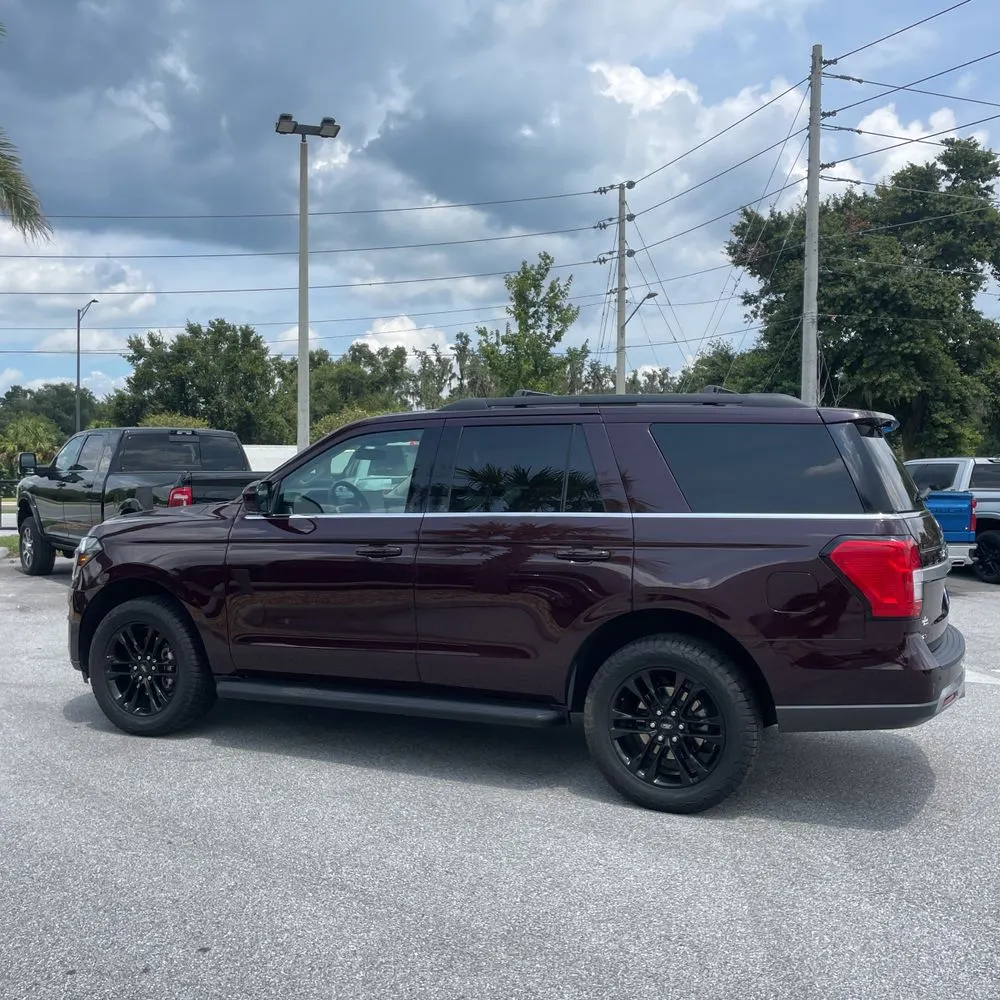 2024 Ford Expedition XLT