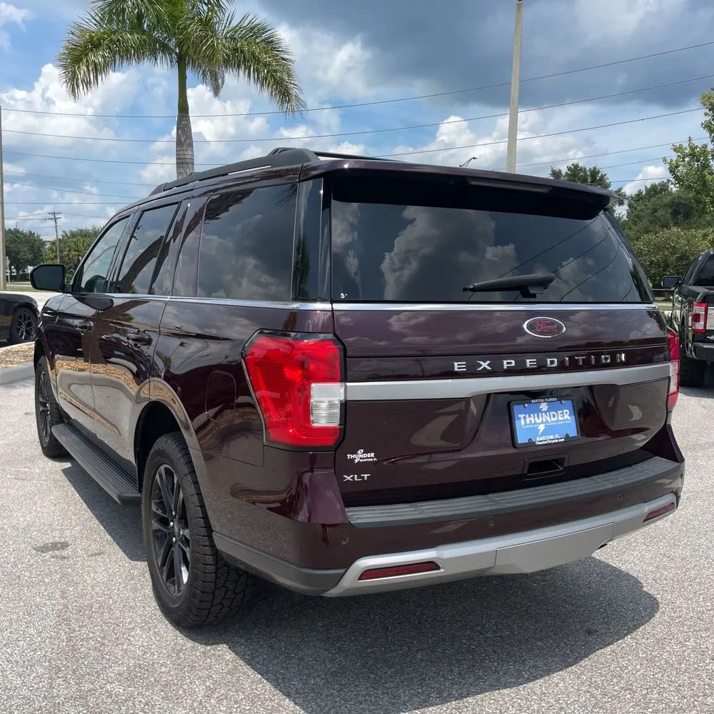 2024 Ford Expedition XLT