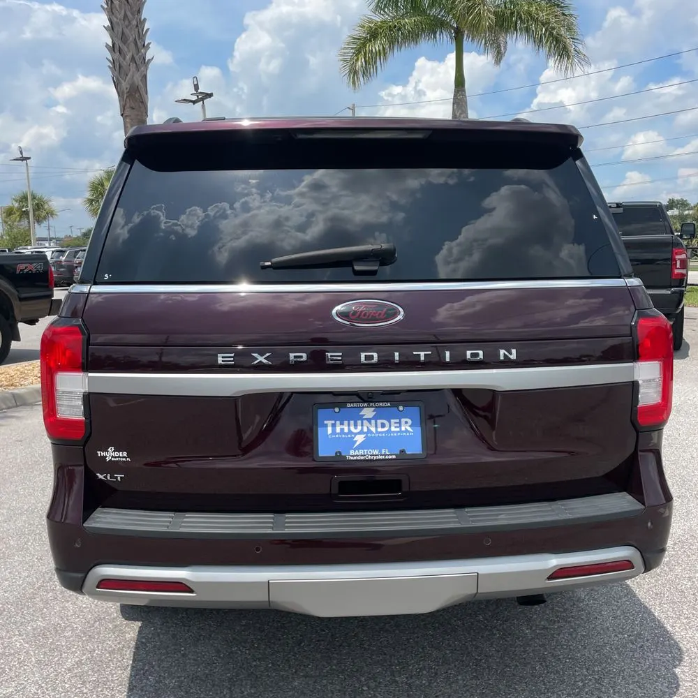 2024 Ford Expedition XLT