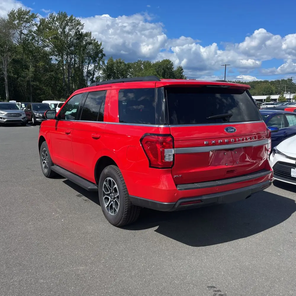 2024 Ford Expedition XLT