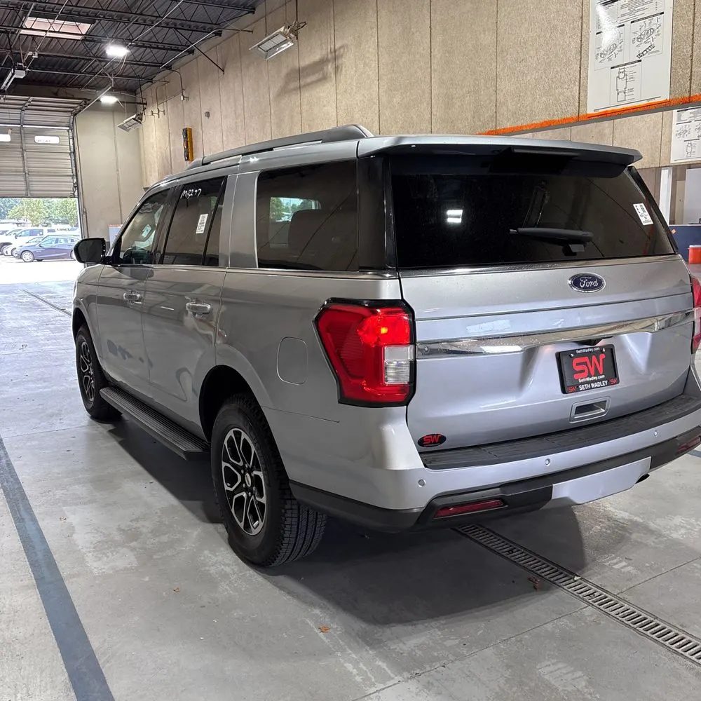 2024 Ford Expedition XLT