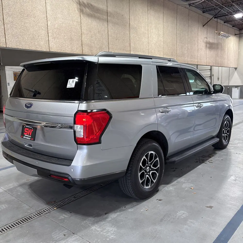 2024 Ford Expedition XLT