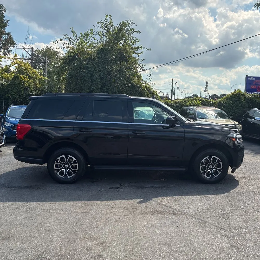 2024 Ford Expedition XLT