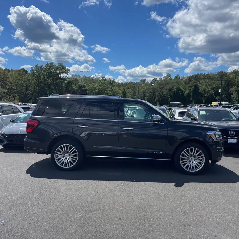 2023 Ford Expedition Platinum