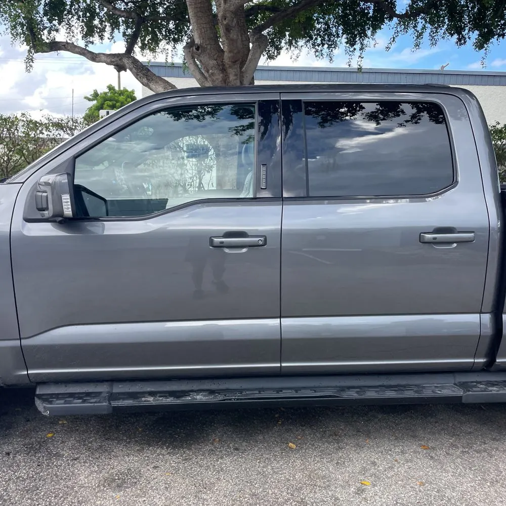 2023 Ford F-150 Lightning Platinum