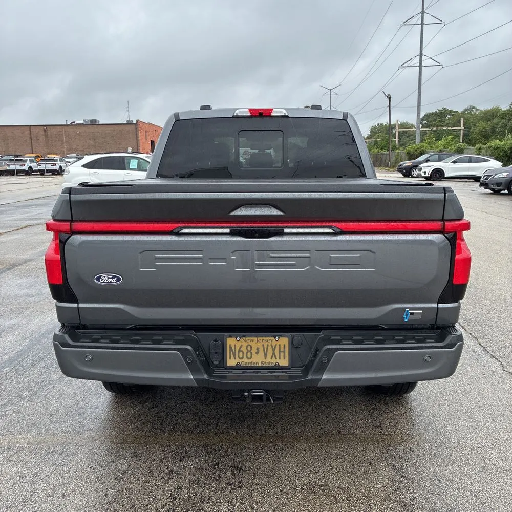 2025 Ford F-150 Lightning Lariat