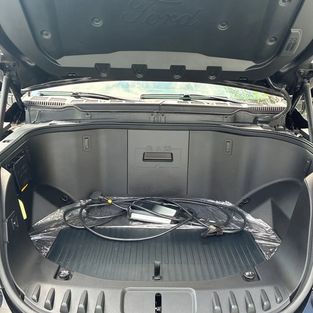 2024 Ford F-150 Lightning Lariat