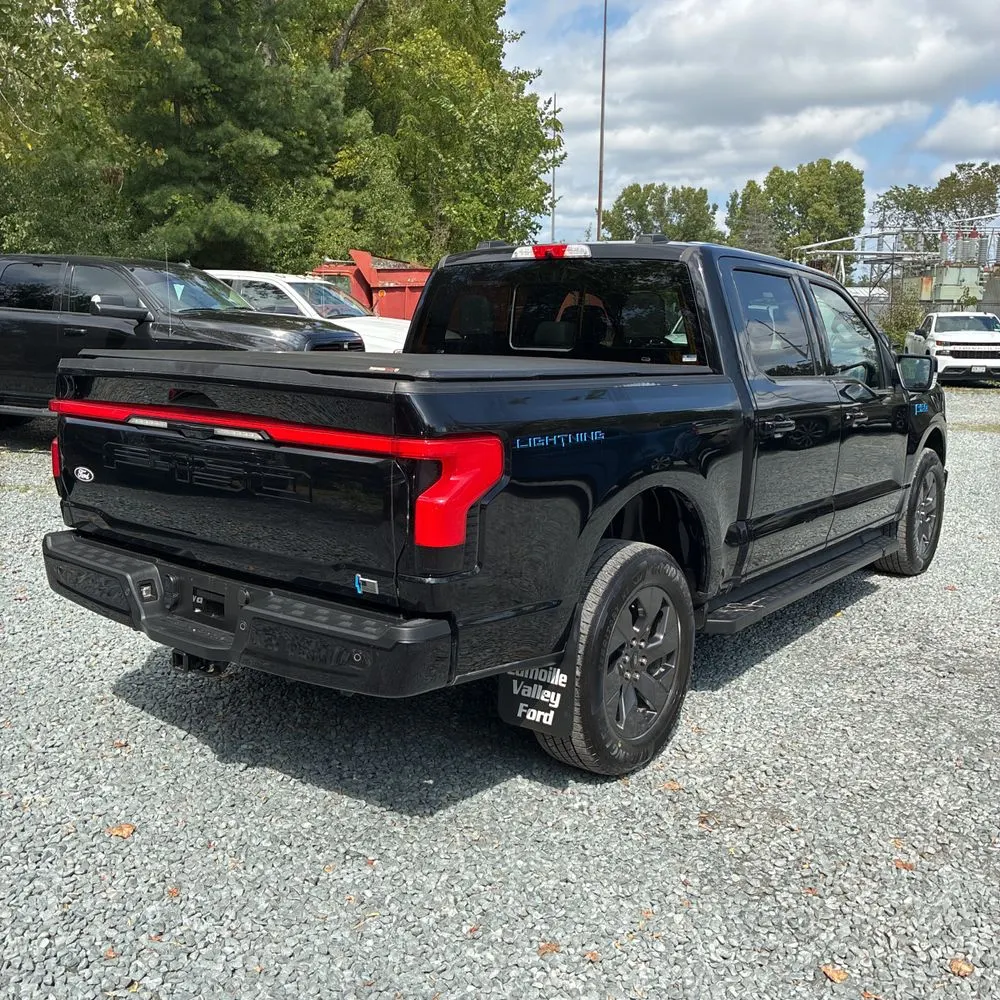 2024 Ford F-150 Lightning Lariat
