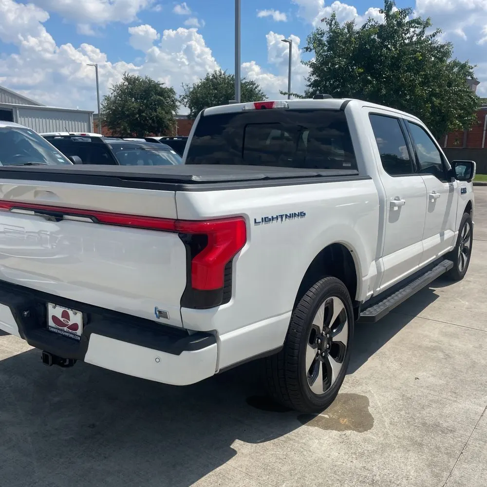 2024 Ford F-150 Lightning Platinum