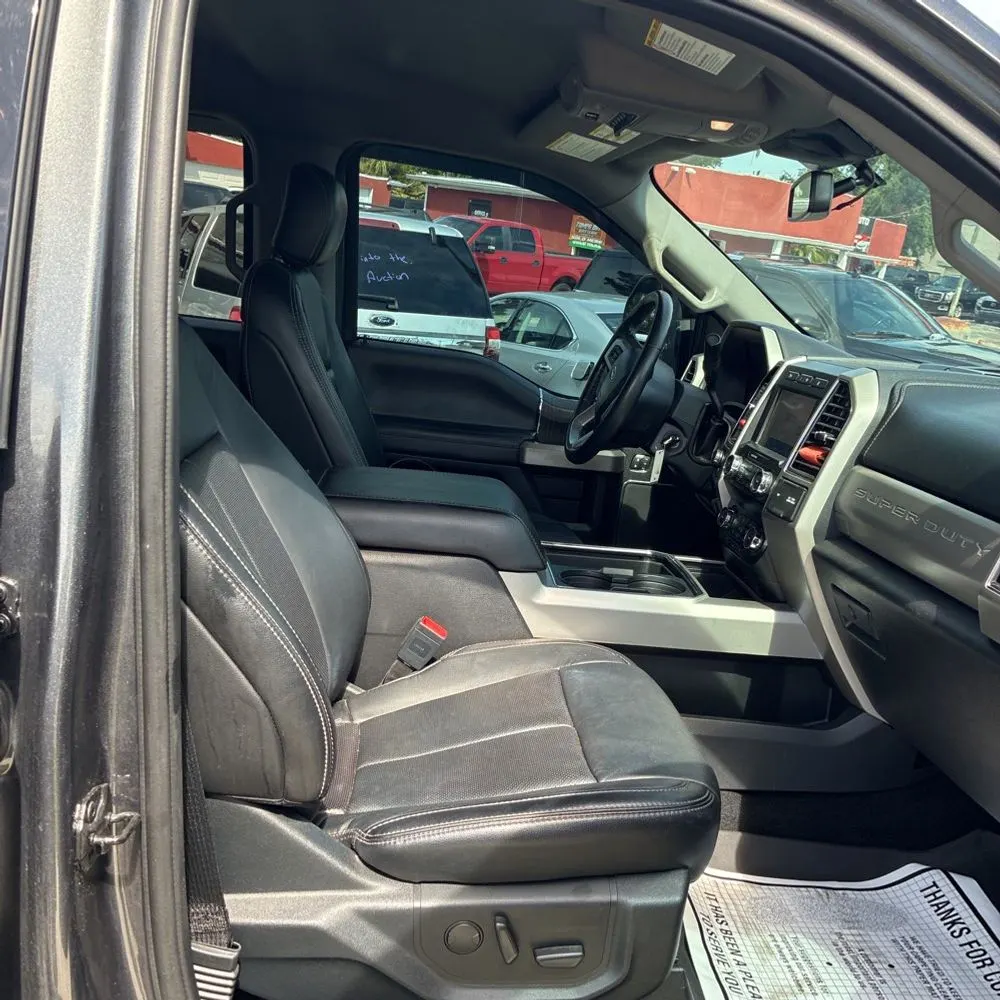 2020 Ford F-250 Super Duty Lariat