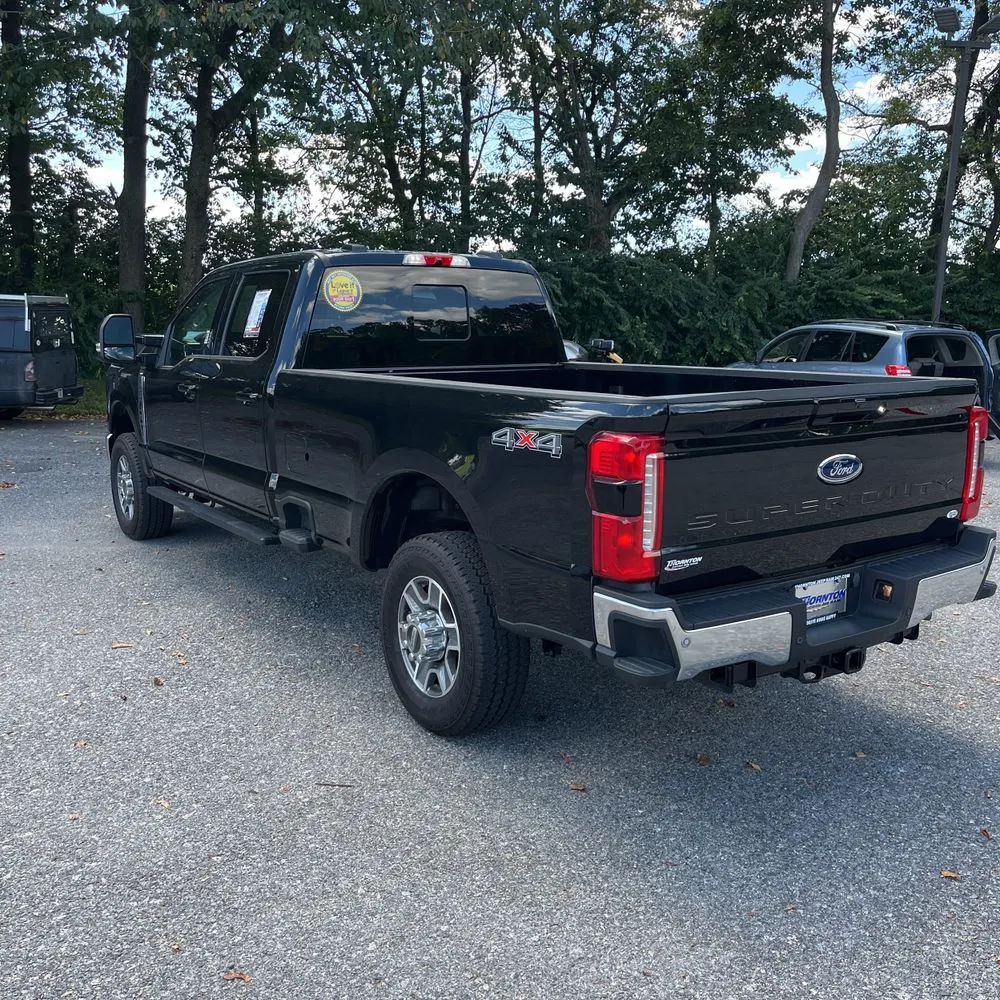 2024 Ford F-250 Super Duty Lariat