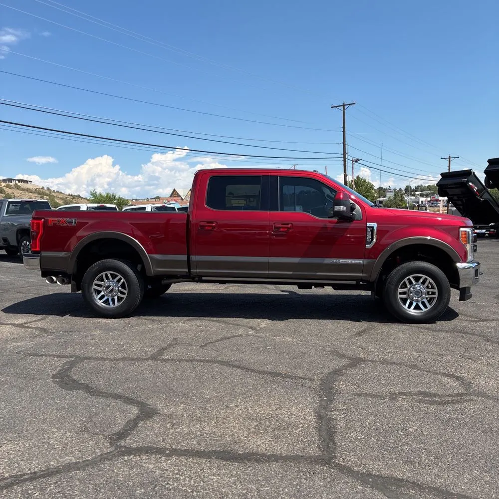 2017 Ford F-250 Super Duty Lariat