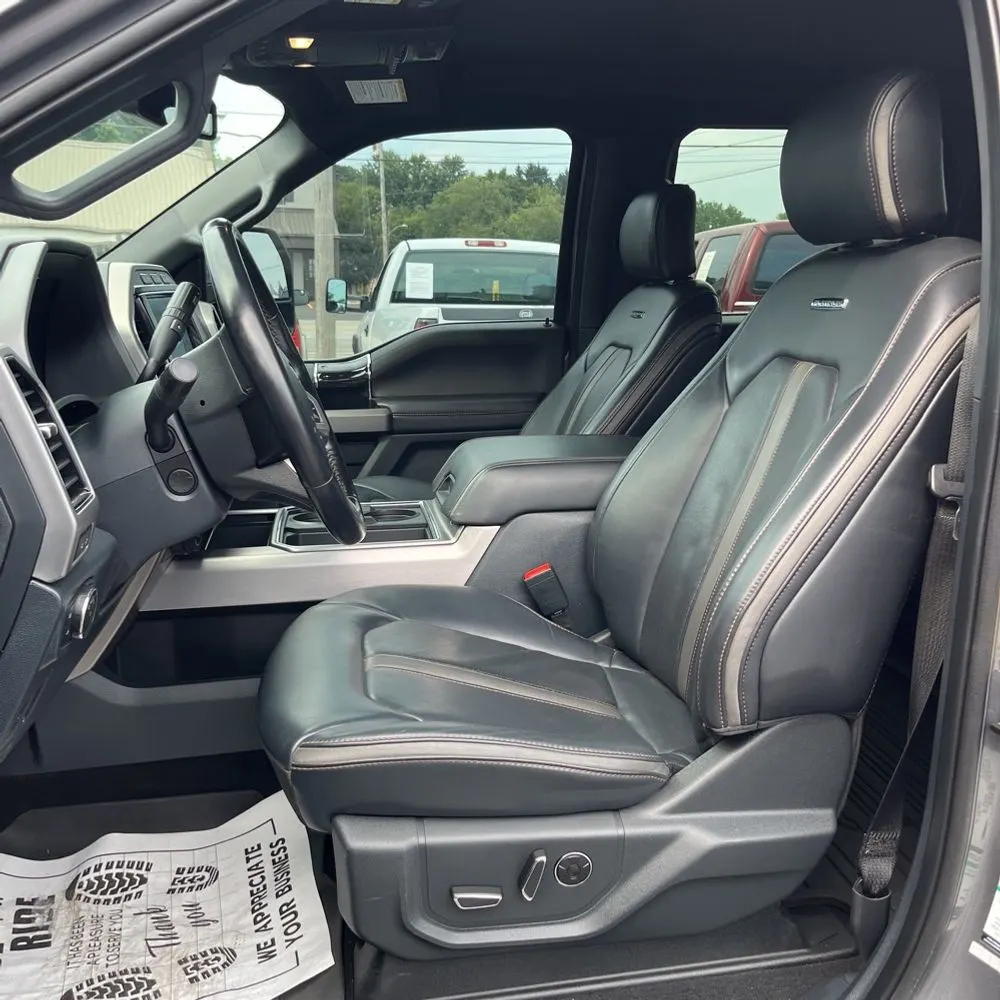 2022 Ford F250 S/D Platinum