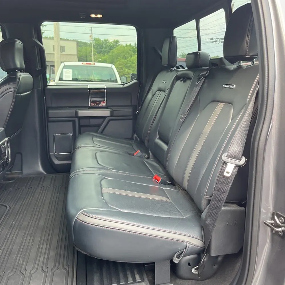 2022 Ford F250 S/D Platinum