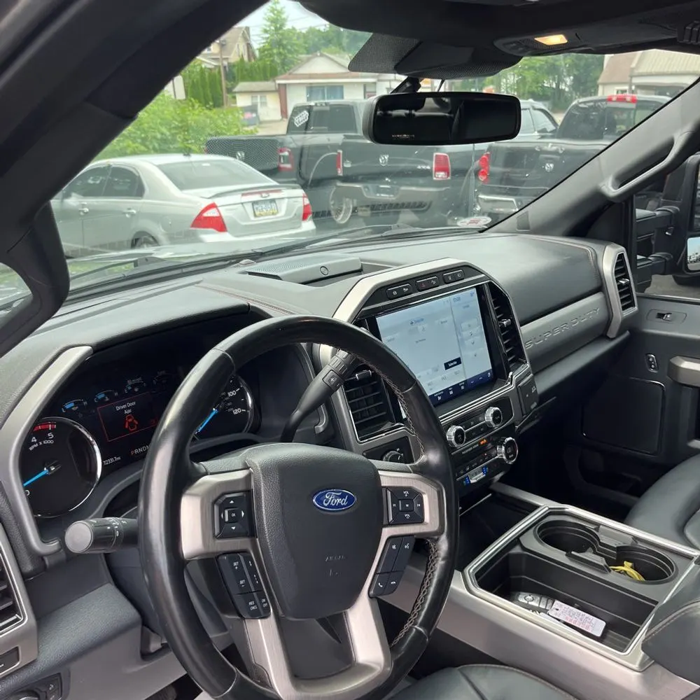 2022 Ford F250 S/D Platinum