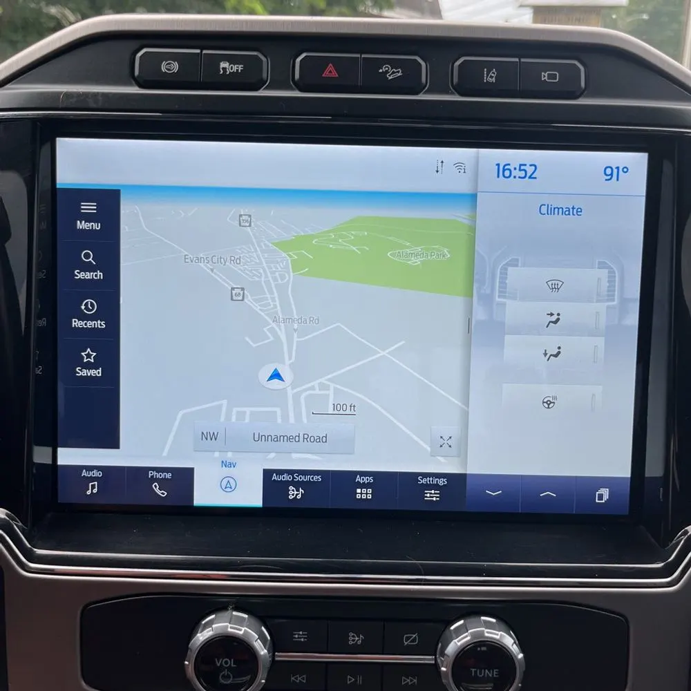 2022 Ford F250 S/D Platinum