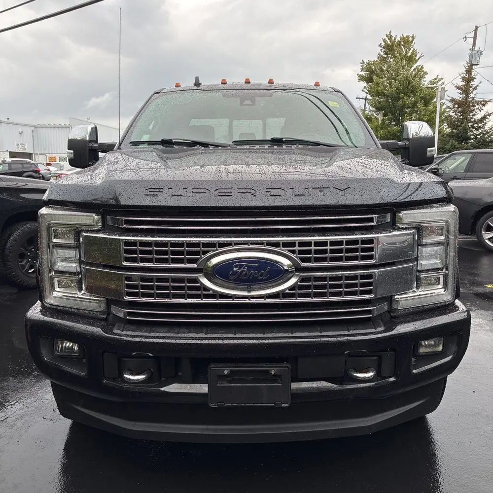 2019 Ford F250 S/D Platinum