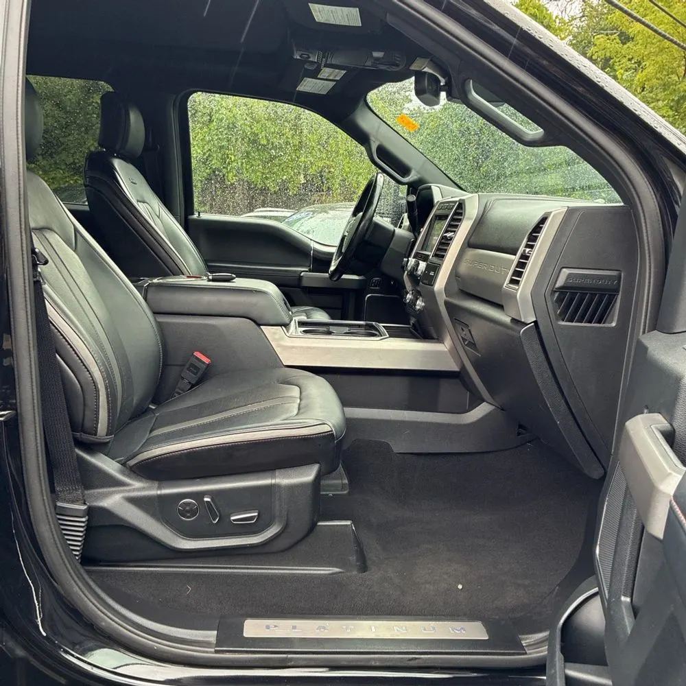 2019 Ford F250 S/D Platinum