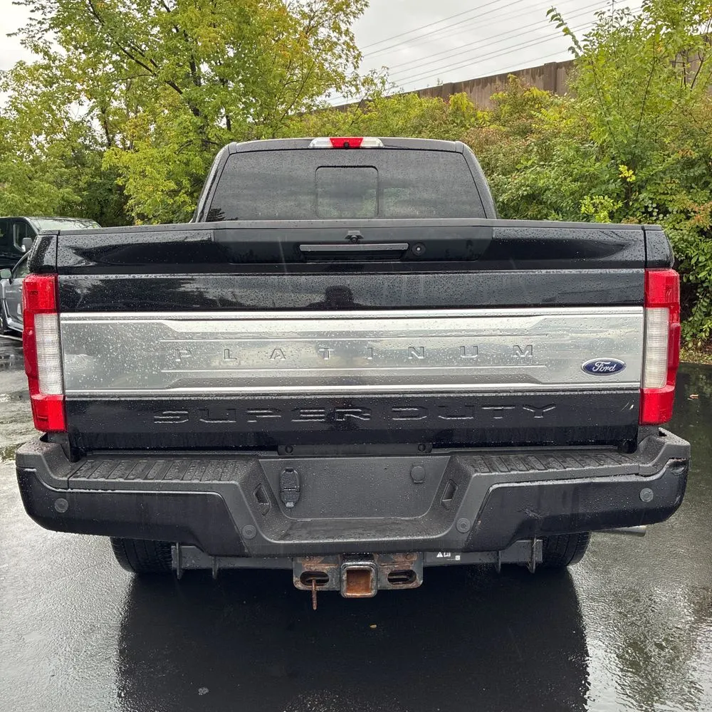 2019 Ford F250 S/D Platinum