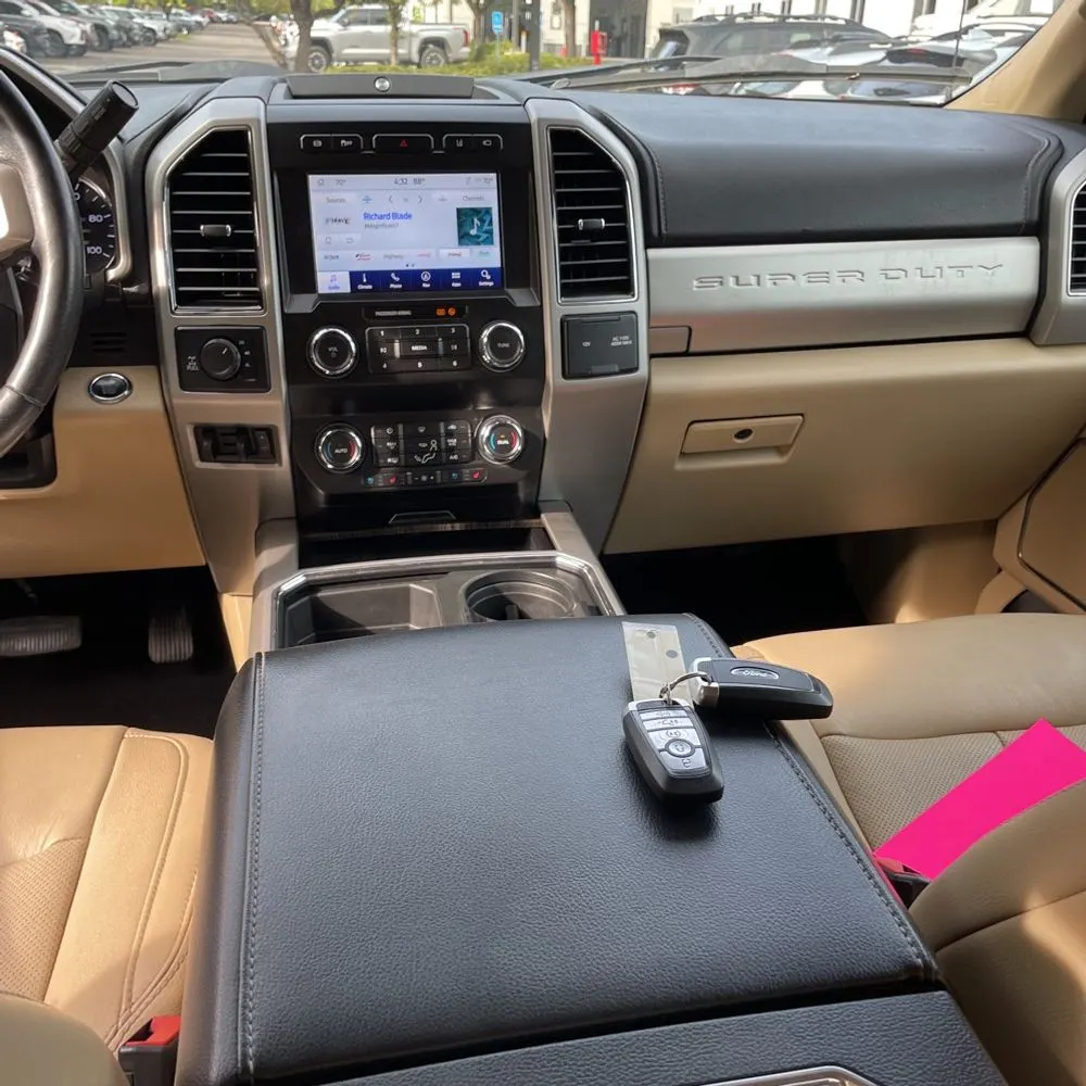 2020 Ford F-250 Super Duty Lariat