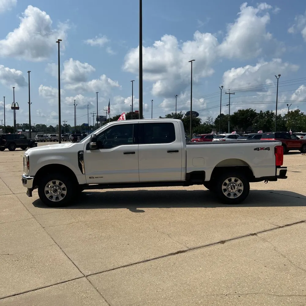 2024 Ford F-250 Super Duty XLT