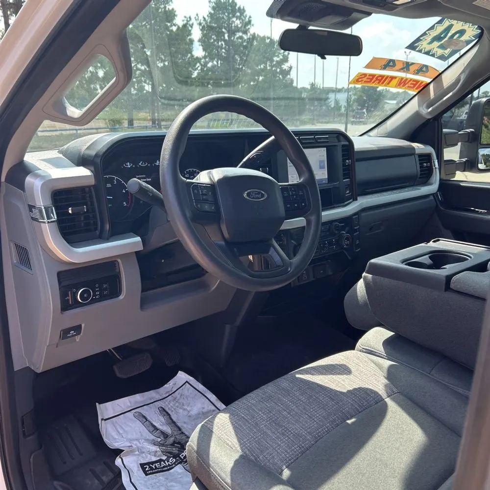 2024 Ford F-250 Super Duty XLT