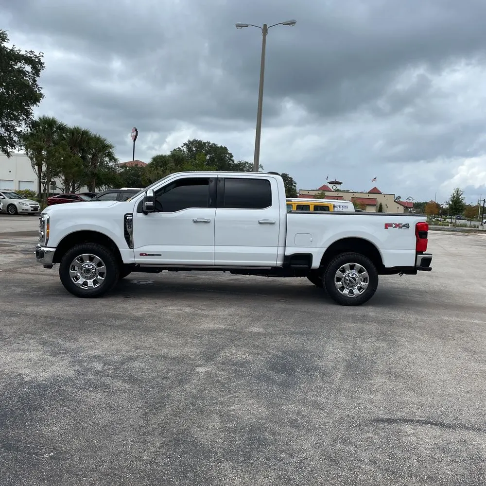 2023 Ford F-250 Super Duty Lariat