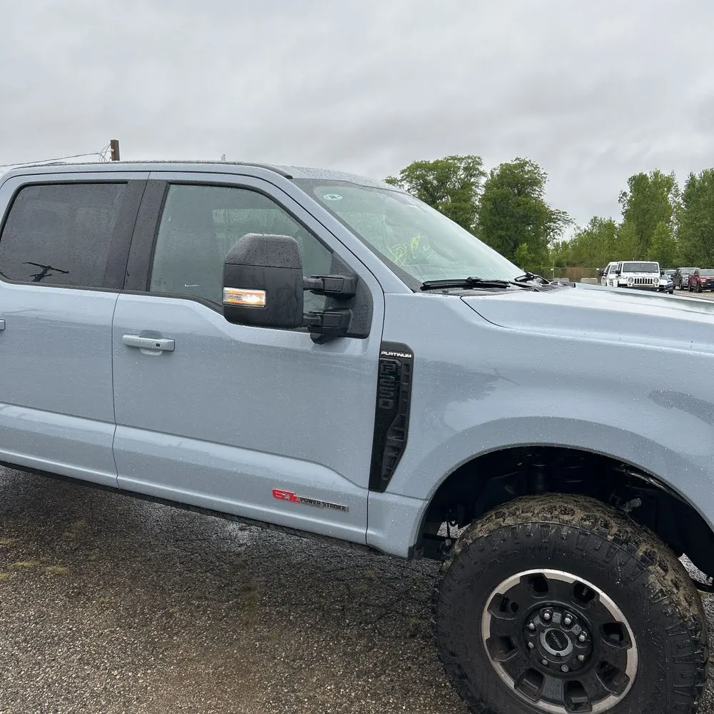 2025 Ford F250 S/D Platinum