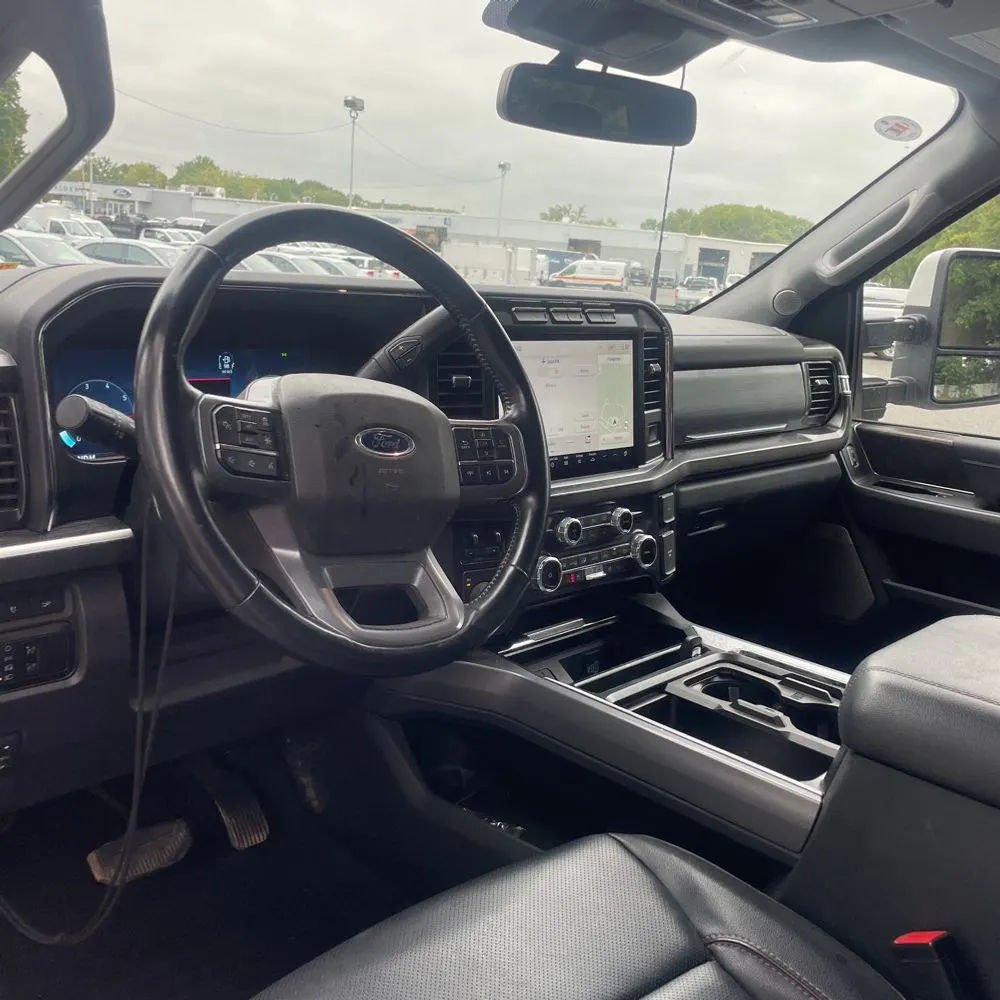2023 Ford F-250 Super Duty Lariat