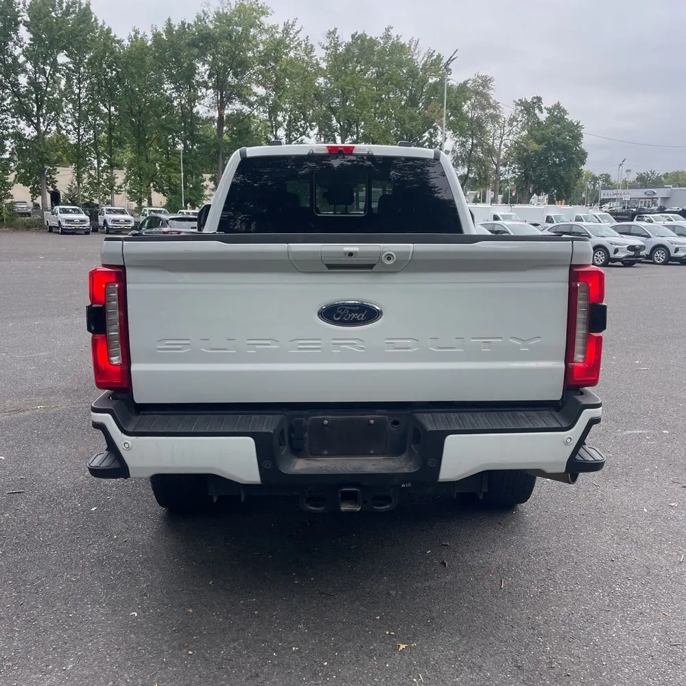 2023 Ford F-250 Super Duty Lariat