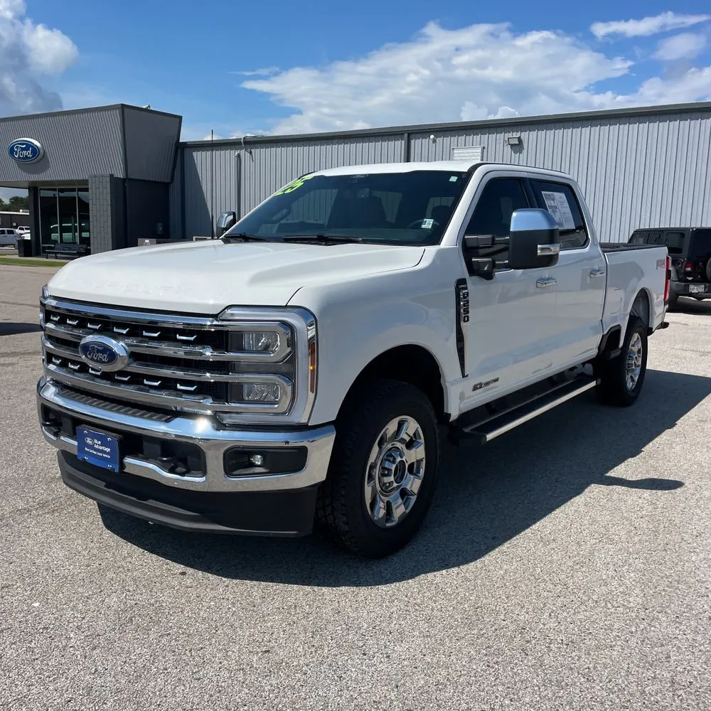 2025 Ford F-250 Super Duty Lariat