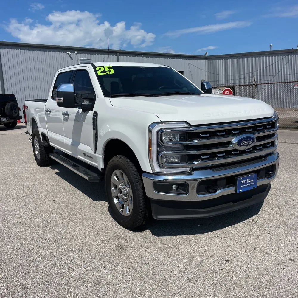 2025 Ford F-250 Super Duty Lariat