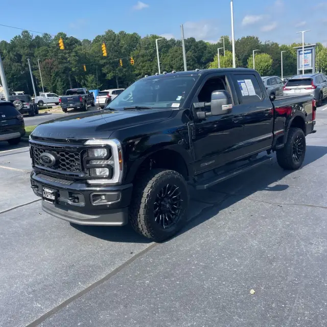 2025 Ford F250 S/D Lariat