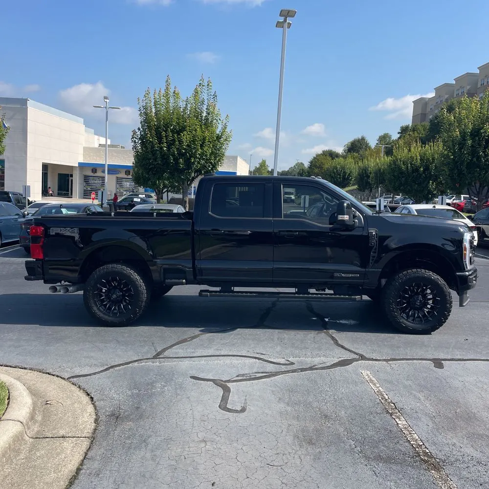 2025 Ford F250 S/D Lariat
