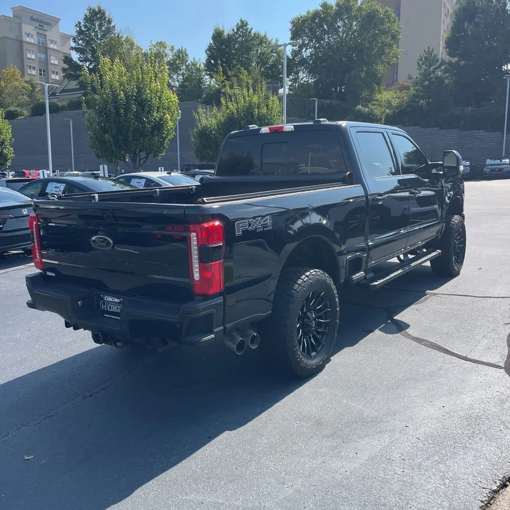 2025 Ford F250 S/D Lariat