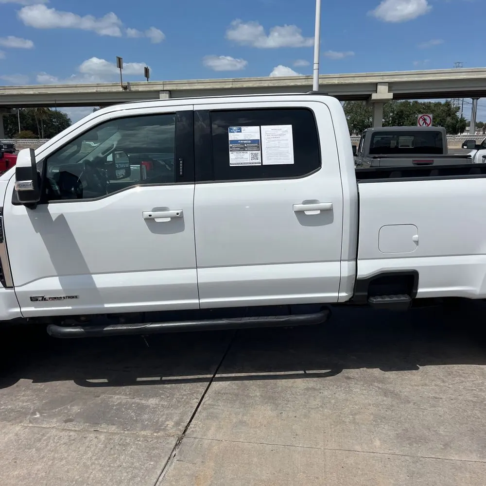 2023 Ford F-250 Super Duty Lariat