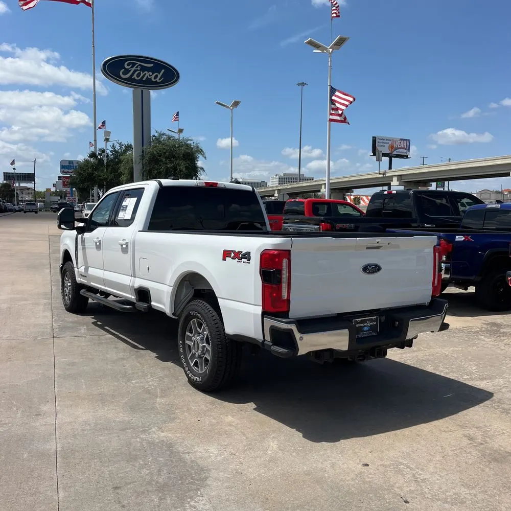 2023 Ford F-250 Super Duty Lariat