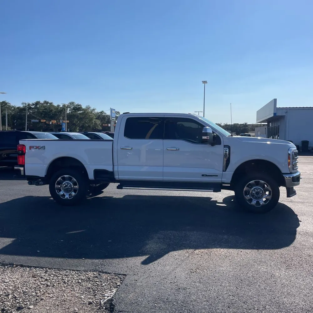 2023 Ford F-250 Super Duty Lariat