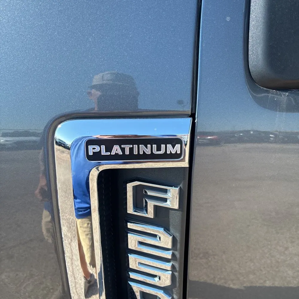 2022 Ford F-250 Super Duty Platinum