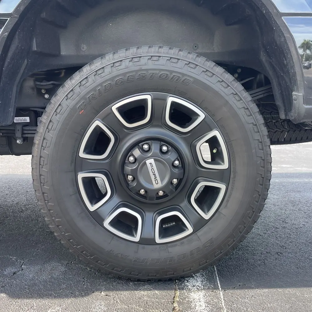2024 Ford F-350 Super Duty Platinum