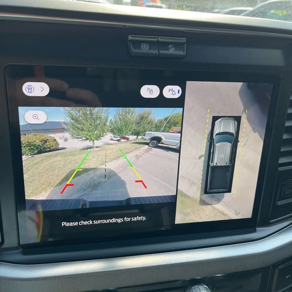 2025 Ford F-350 Super Duty Platinum