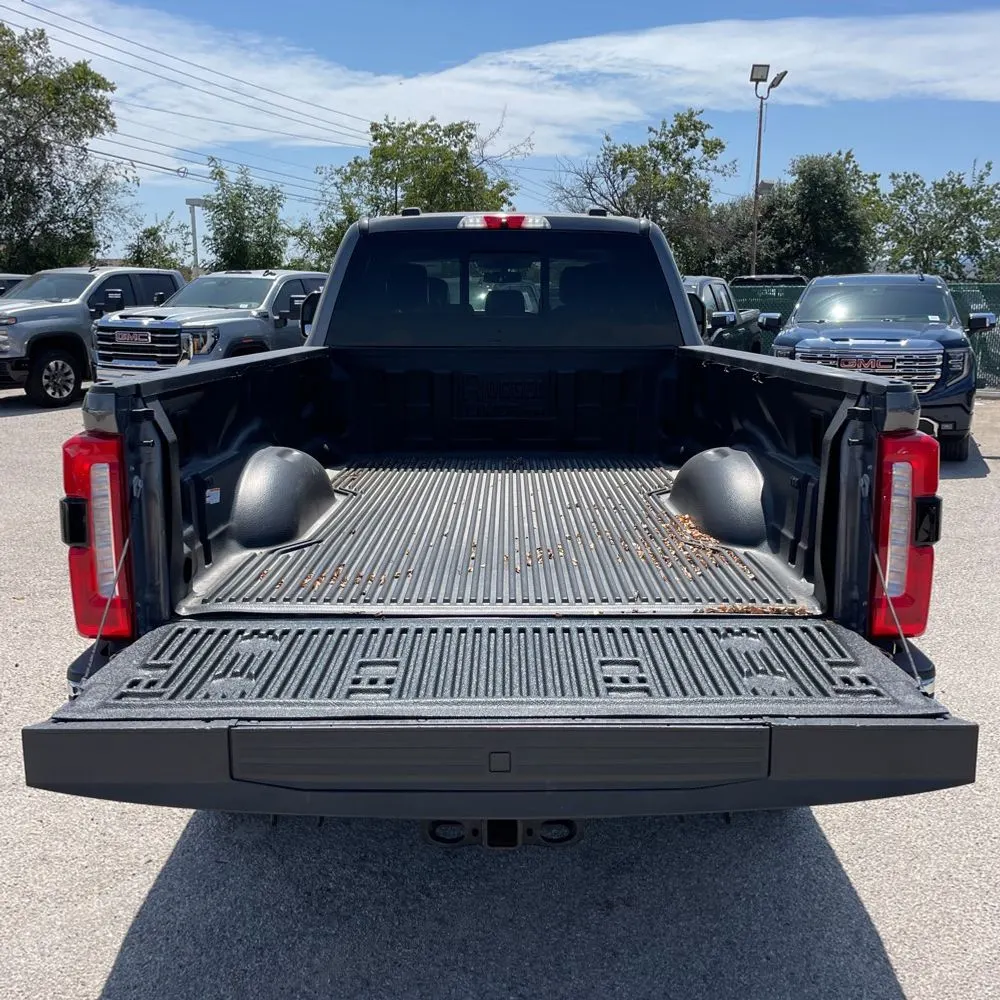 2024 Ford F-350 Super Duty Lariat