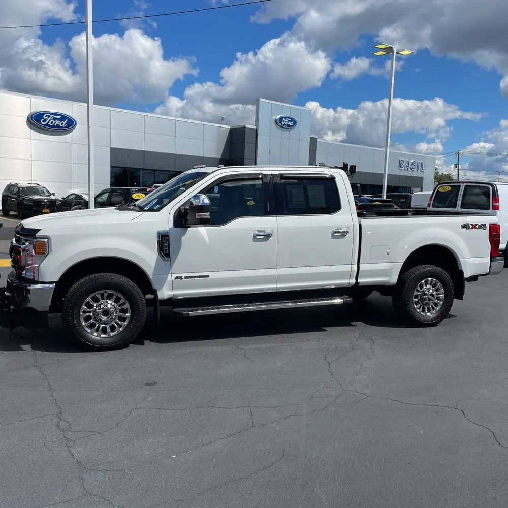 2022 Ford F-350 Super Duty Lariat