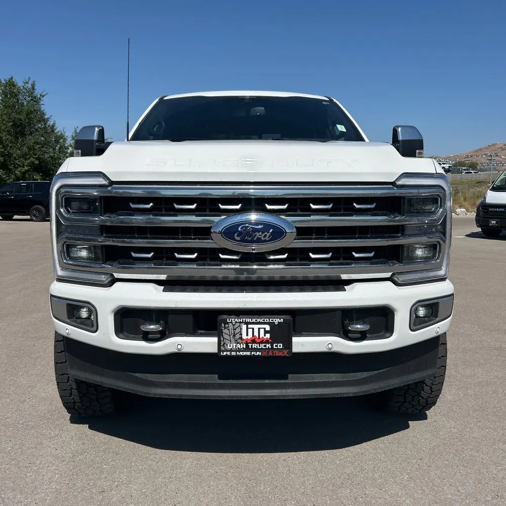 2023 Ford F350 S/D Platinum