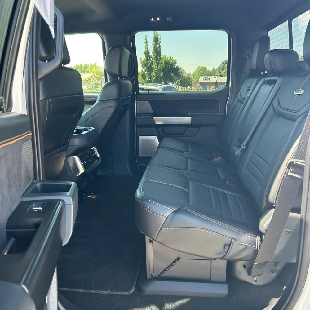 2023 Ford F350 S/D Platinum