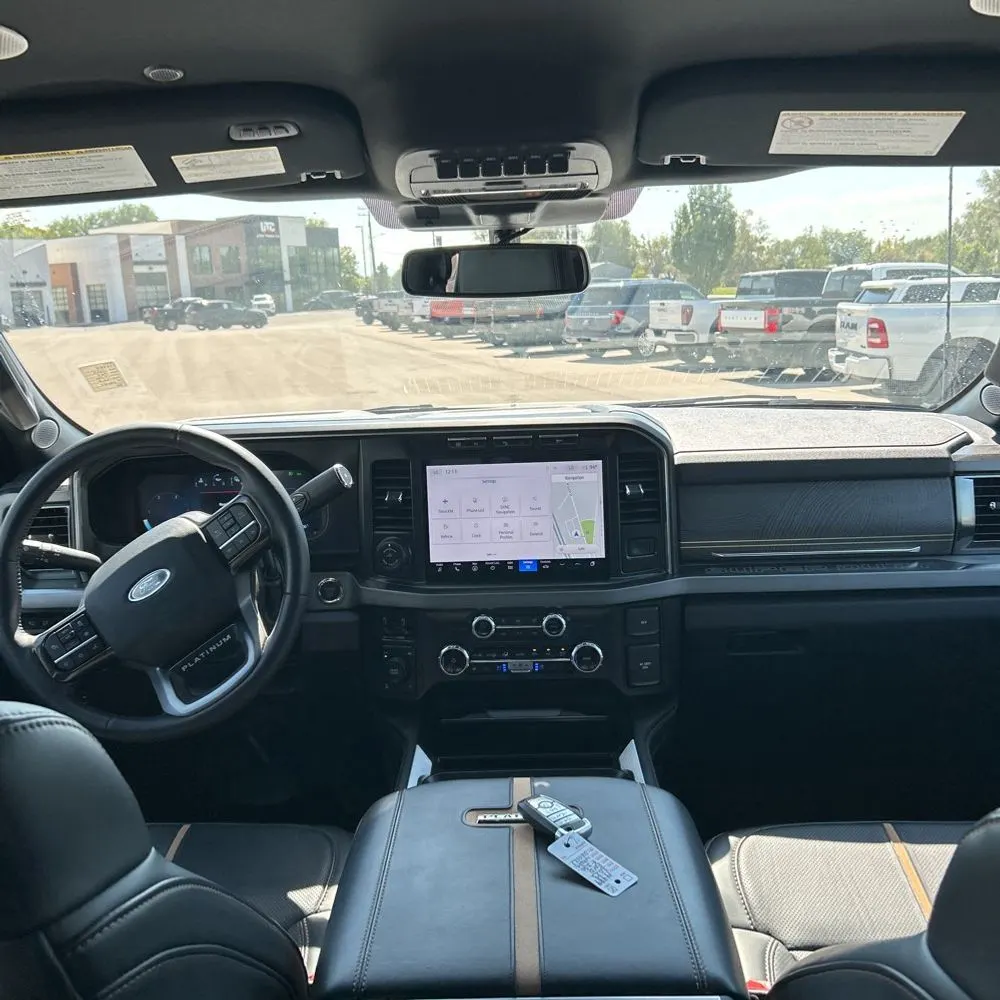 2023 Ford F350 S/D Platinum