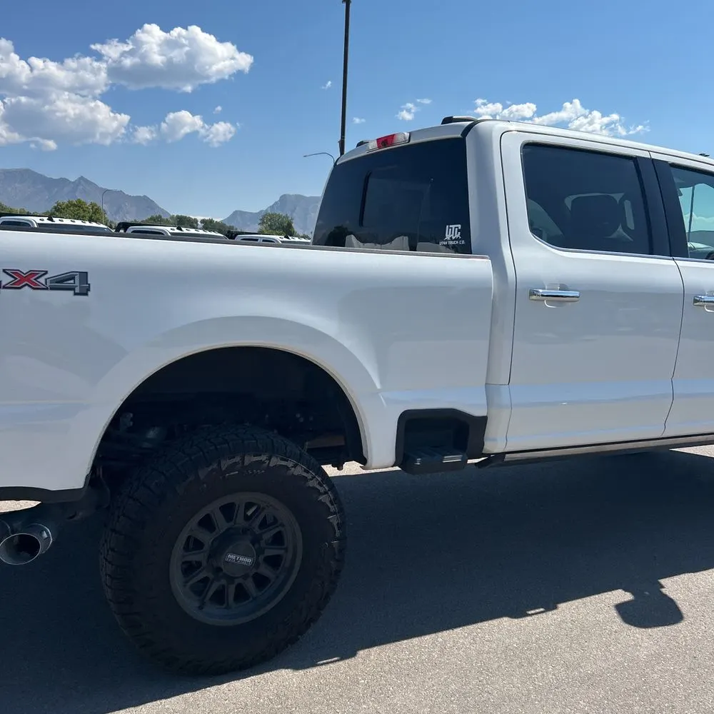 2023 Ford F350 S/D Platinum