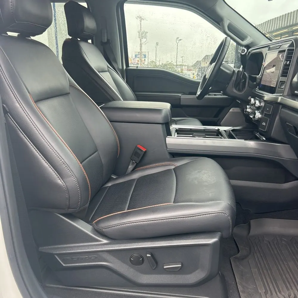 2025 Ford F-350 Super Duty Lariat