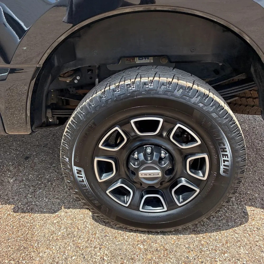 2024 Ford F-350 Super Duty Platinum